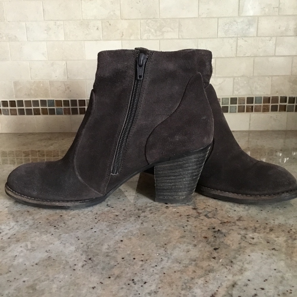 Paul Green Reese Brown Suede High Heel Ankle Boots - Picture 4 of 9